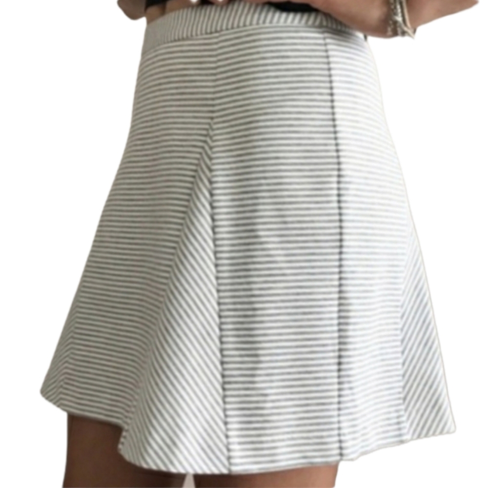 MICHAEL Michael Kors Large Skater White and Gray Striped Skirt